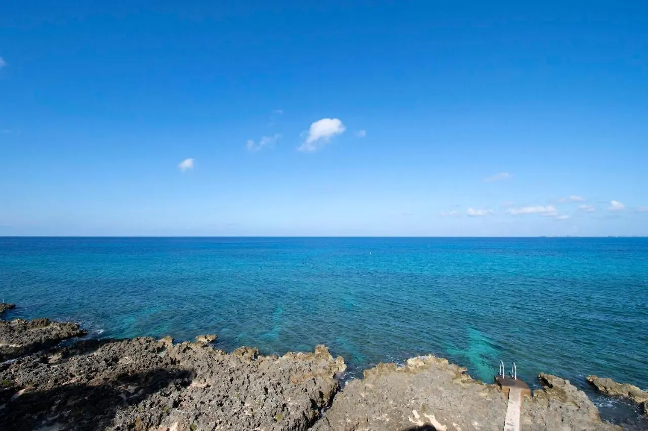 Apartment Dive Into Sunsets At The Residences George Town Cayman Islands